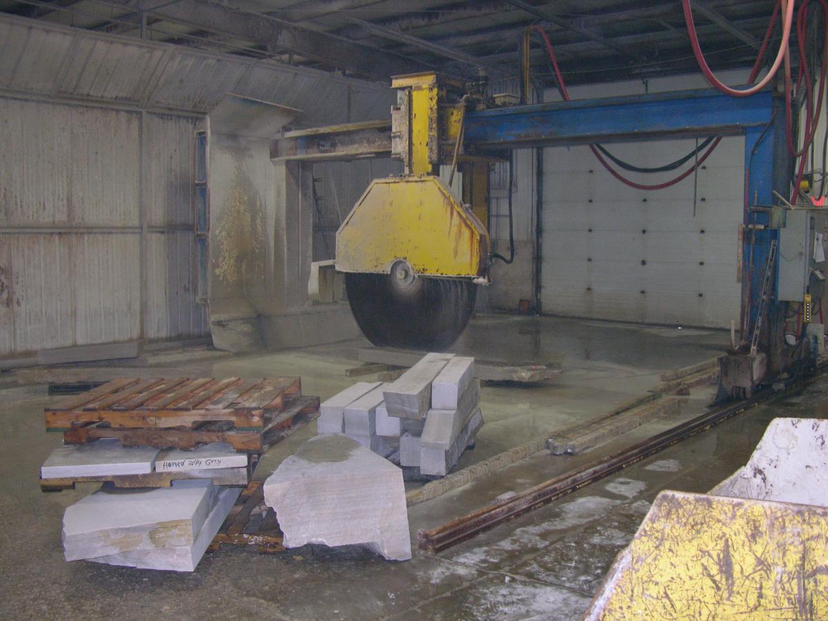 Processing equipment at the quarry